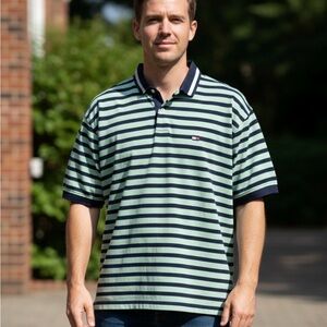 Tommy Hilfiger Men’s Vintage Stripped Shirt. Size XL